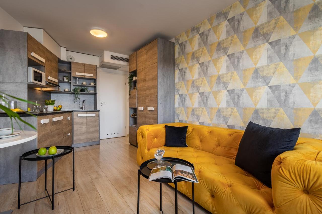 Starter 24 Wroclaw Apartment ภายนอก รูปภาพ