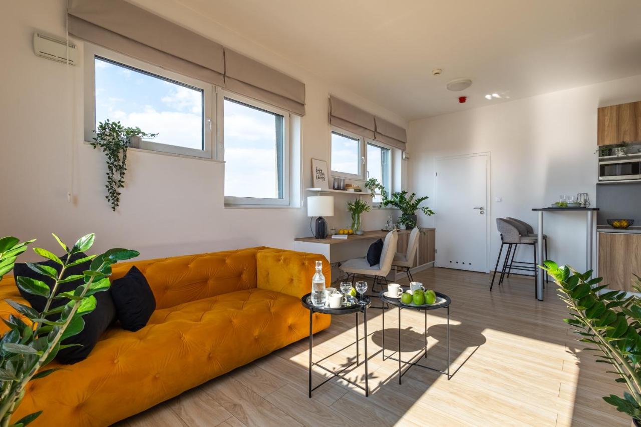 Starter 24 Wroclaw Apartment ภายนอก รูปภาพ