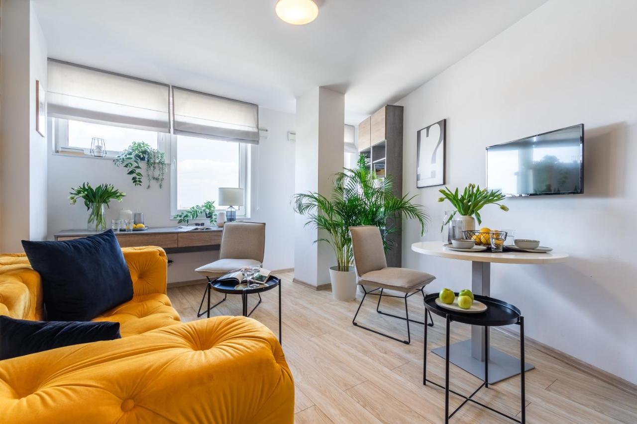 Starter 24 Wroclaw Apartment ภายนอก รูปภาพ