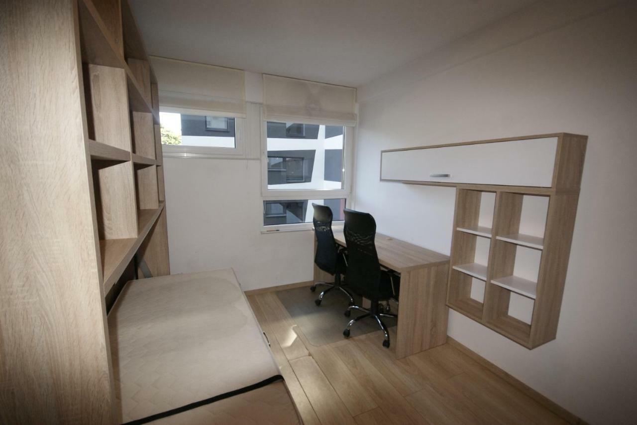 Starter 24 Wroclaw Apartment ภายนอก รูปภาพ