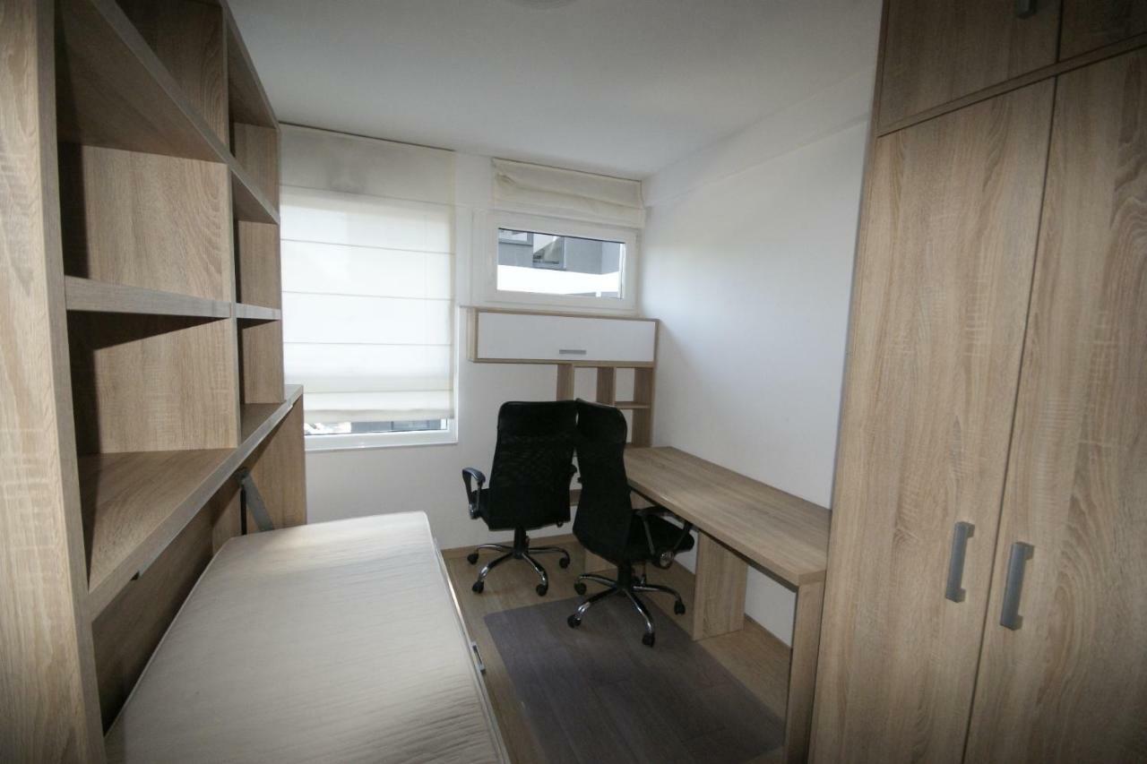 Starter 24 Wroclaw Apartment ภายนอก รูปภาพ